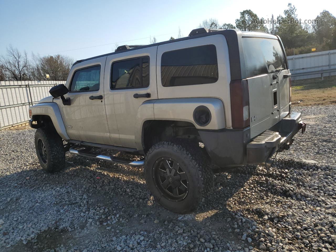 2006 Hummer H3  Tan vin: 5GTDN136968113439