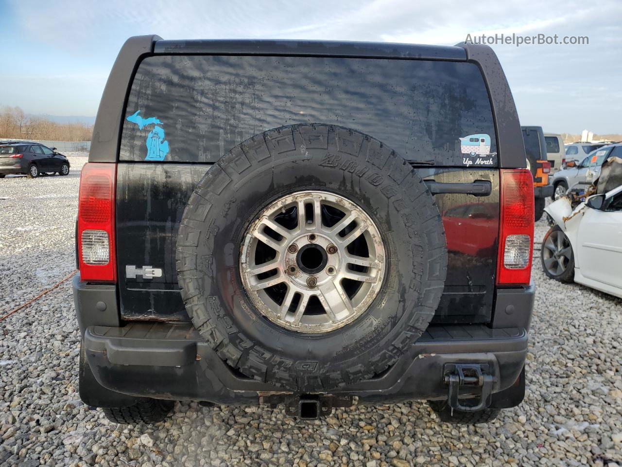 2006 Hummer H3  Black vin: 5GTDN136X68218362