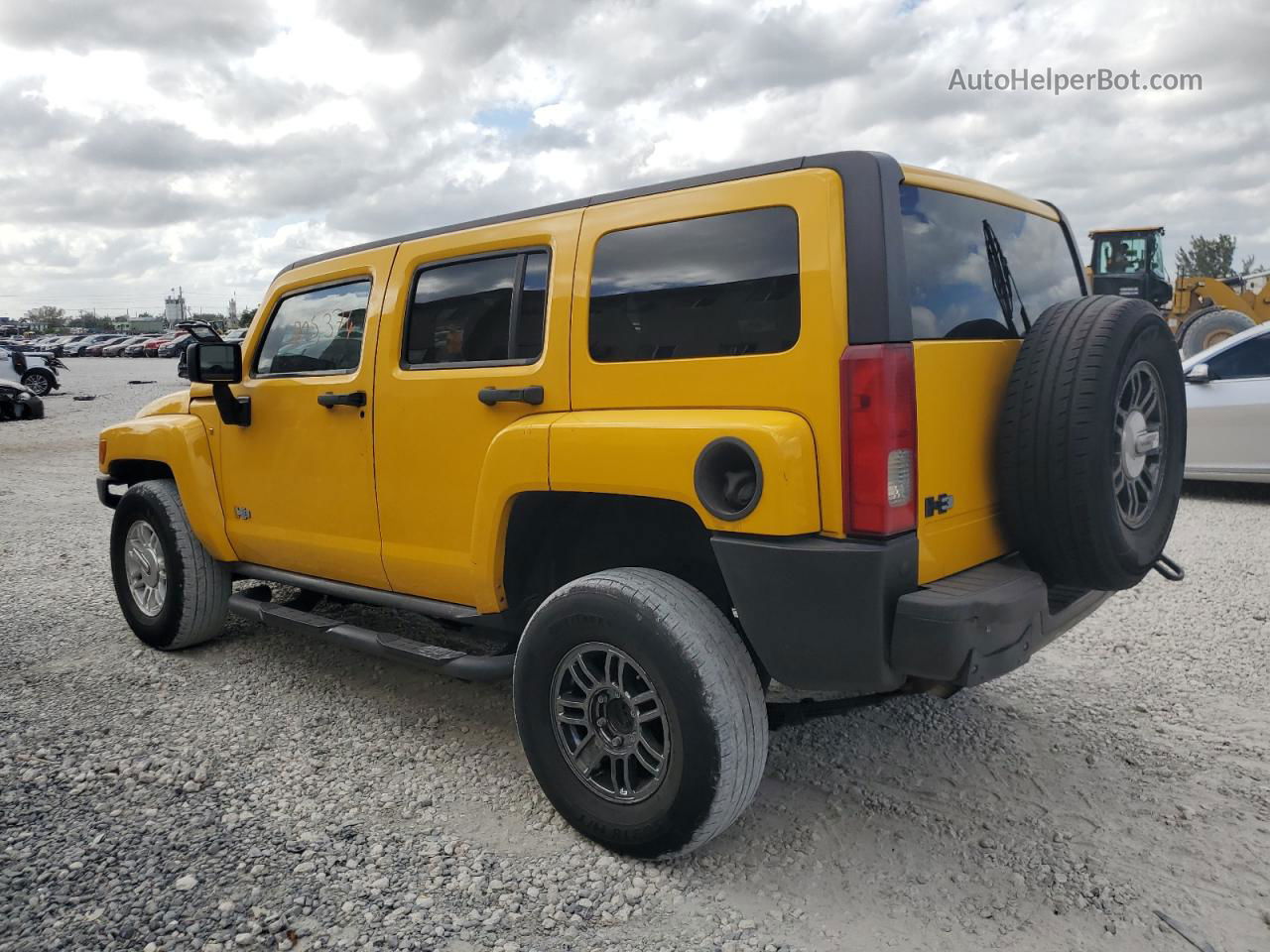 2007 Hummer H3  Yellow vin: 5GTDN13E078192282