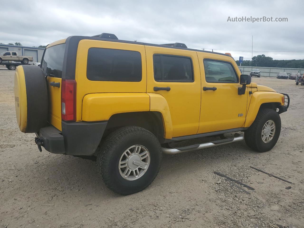 2007 Hummer H3  Yellow vin: 5GTDN13E178151627