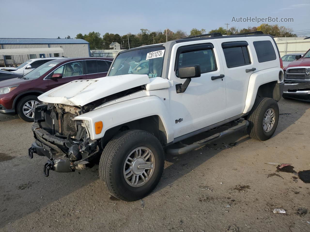 2007 Hummer H3  White vin: 5GTDN13E178158156