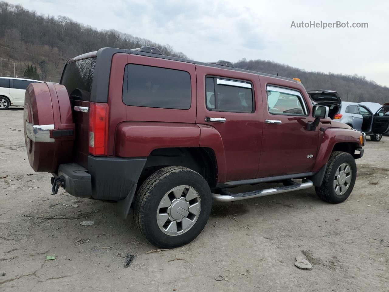 2007 Hummer H3  Бордовый vin: 5GTDN13E178210806