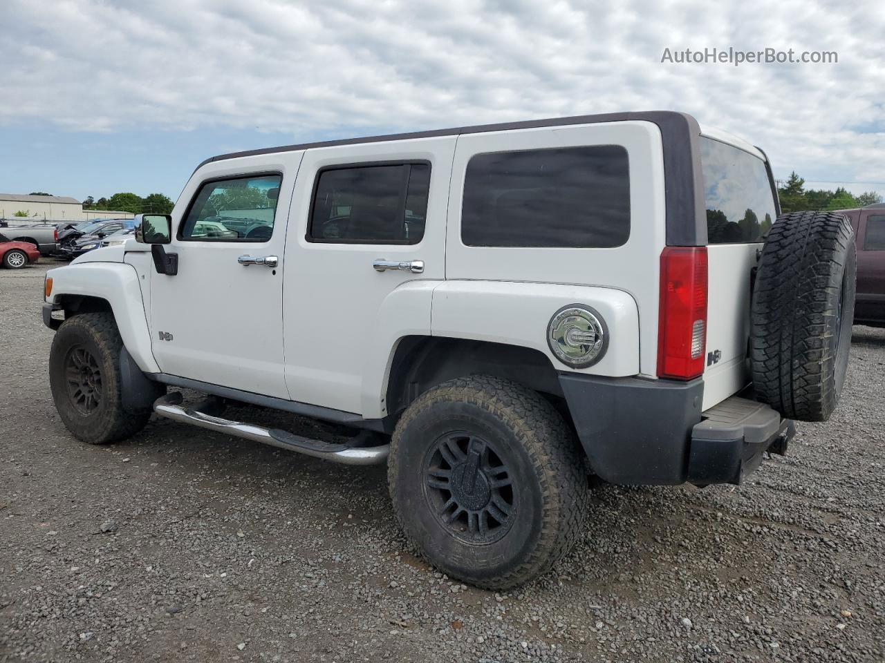 2007 Hummer H3  White vin: 5GTDN13E778249044