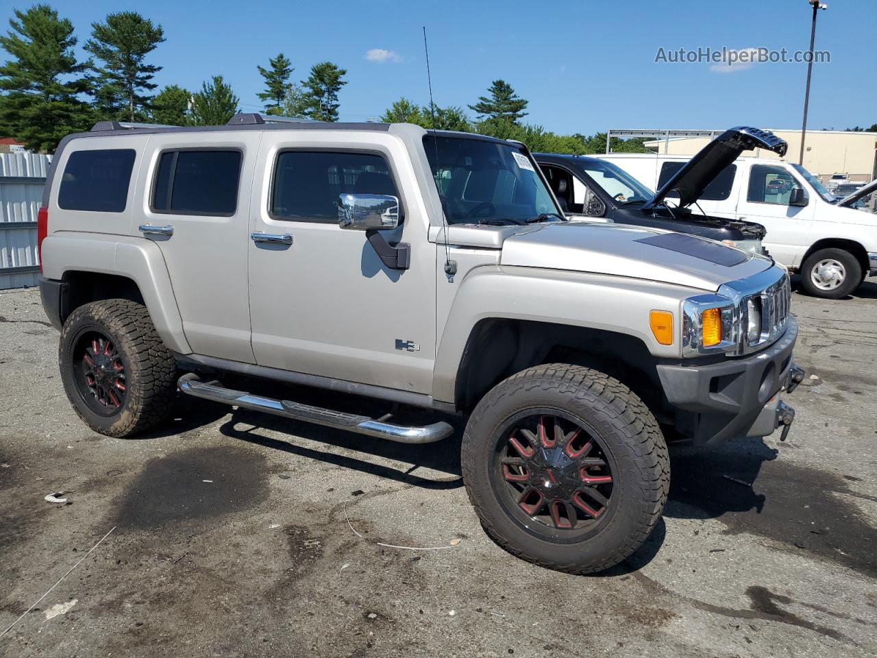 2007 Hummer H3  Серебряный vin: 5GTDN13EX78102409