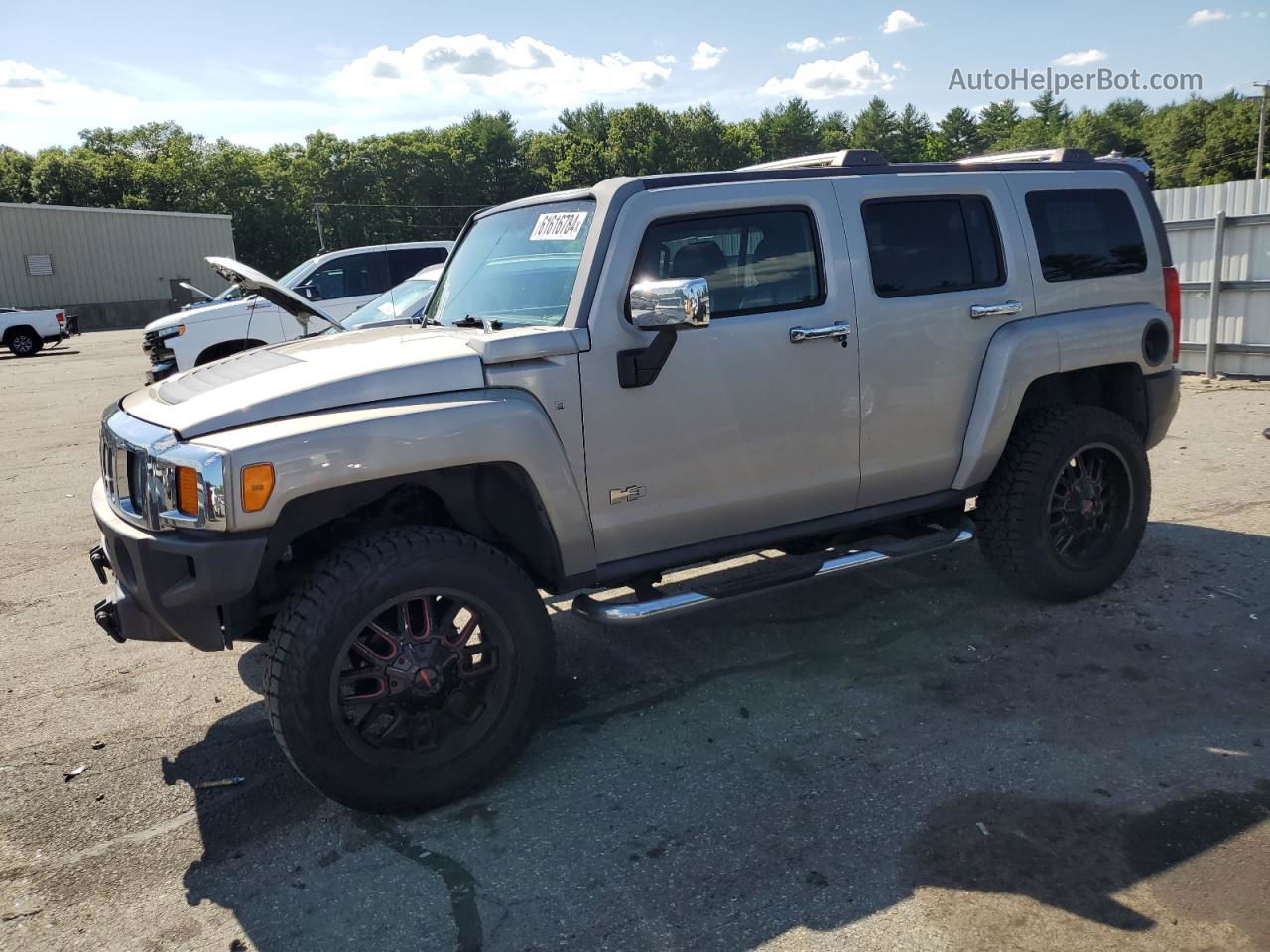 2007 Hummer H3  Серебряный vin: 5GTDN13EX78102409