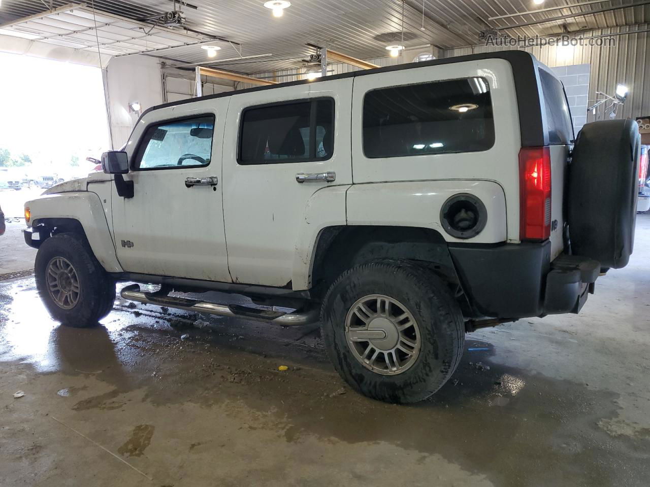 2007 Hummer H3  Белый vin: 5GTDN13EX78125883