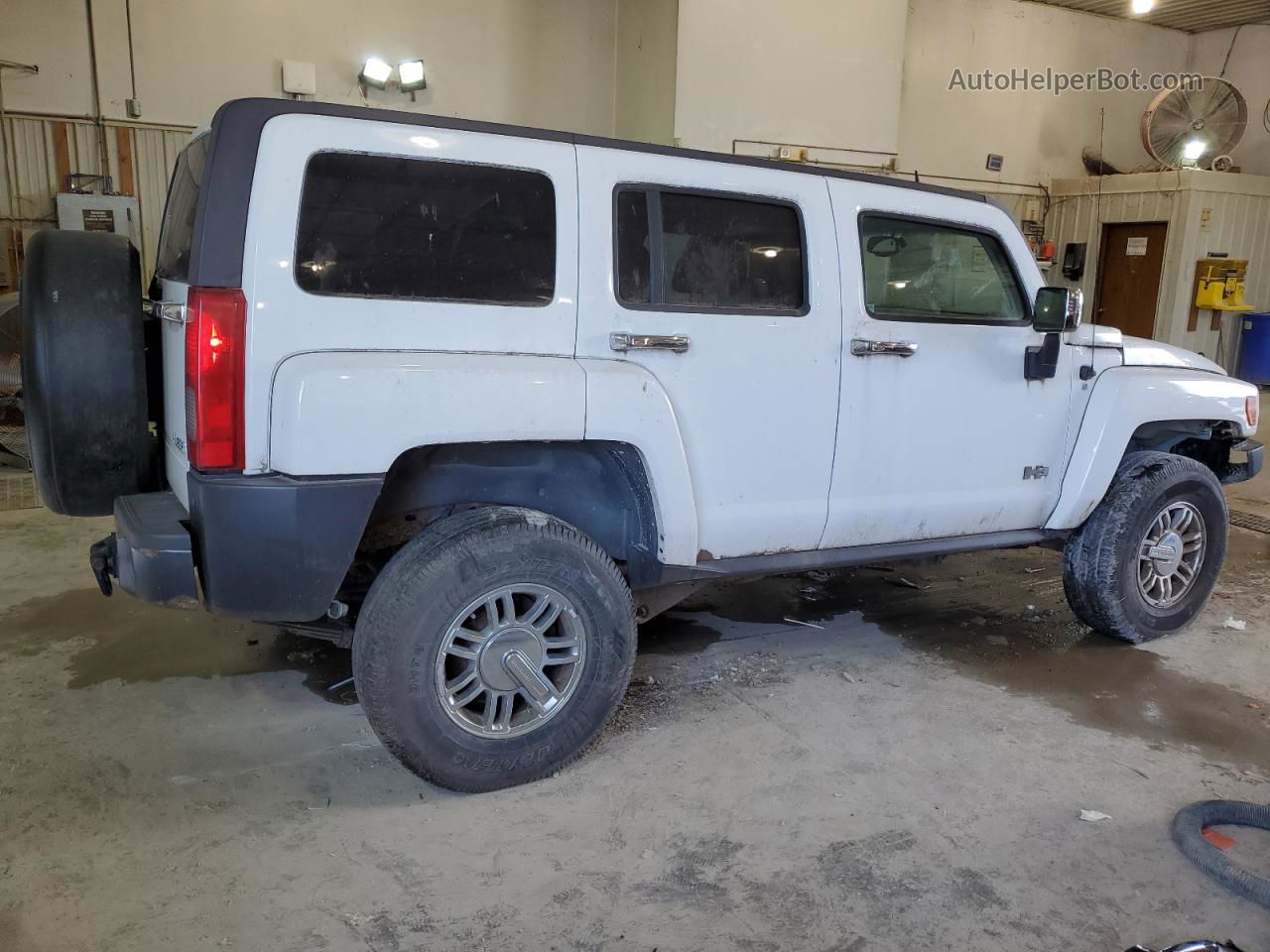 2007 Hummer H3  Белый vin: 5GTDN13EX78125883