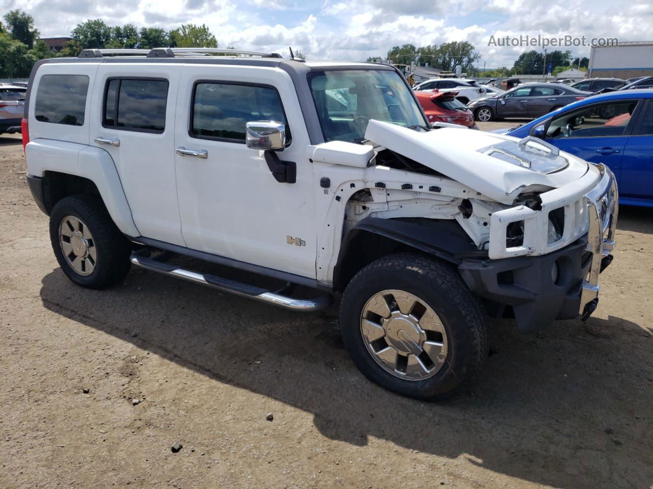 2007 Hummer H3  White vin: 5GTDN13EX78171195