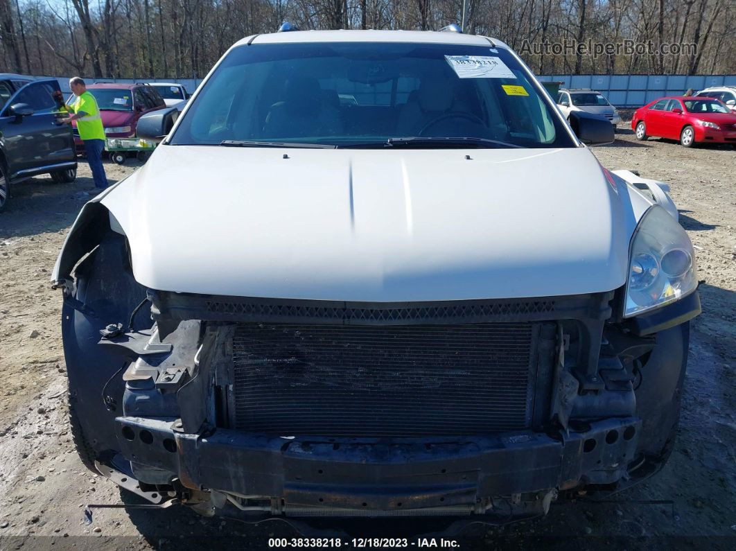 2008 Saturn Outlook Xe White vin: 5GZER13708J207745