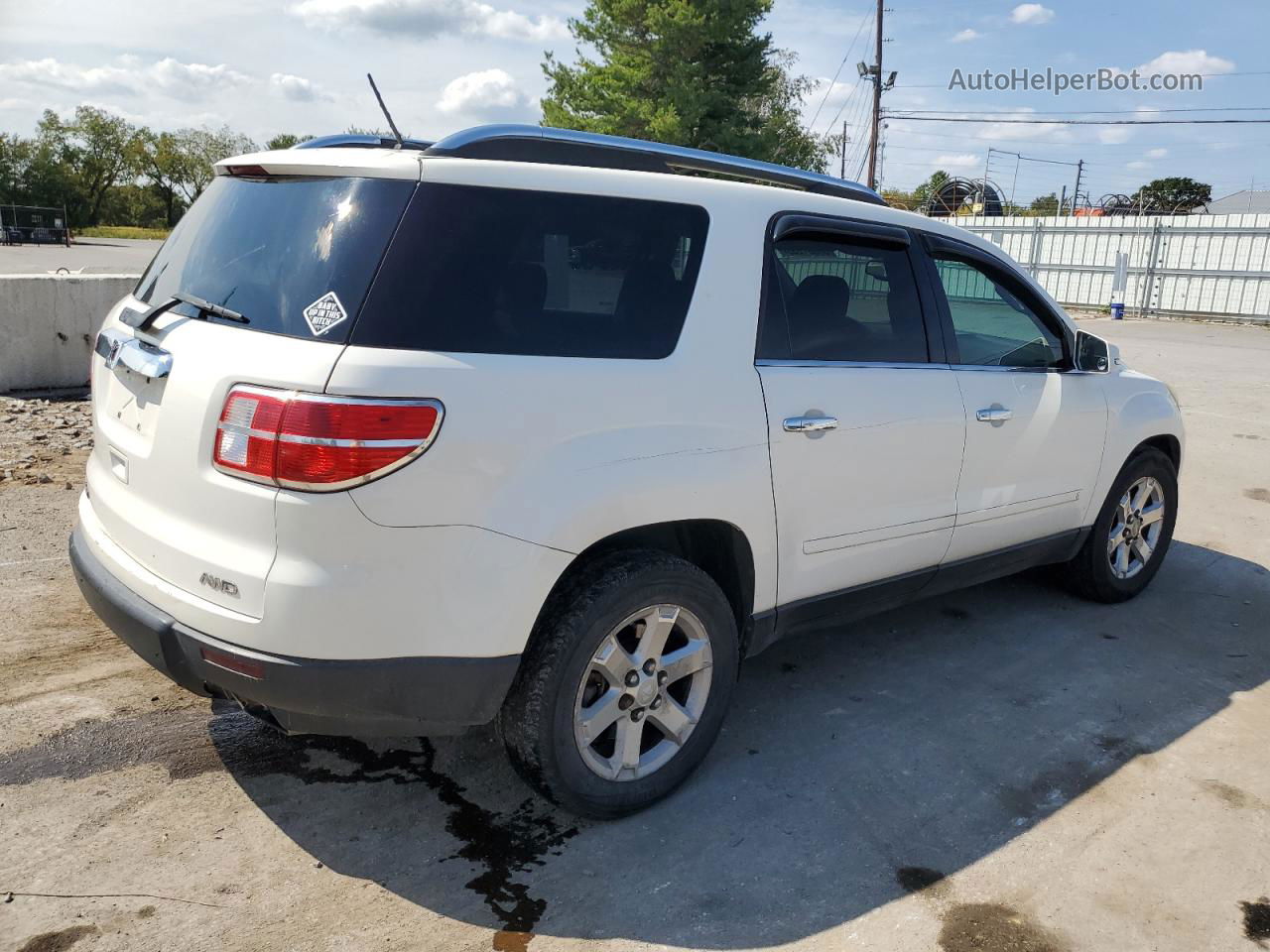 2008 Saturn Outlook Xr White vin: 5GZEV23758J283575