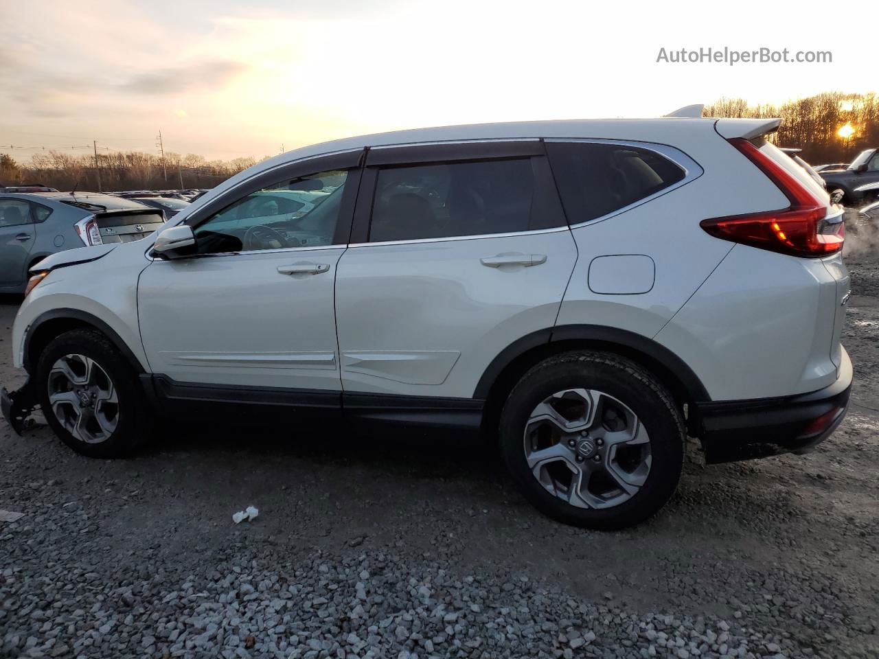 2018 Honda Cr-v Ex White vin: 5J6RW2H52JL027020