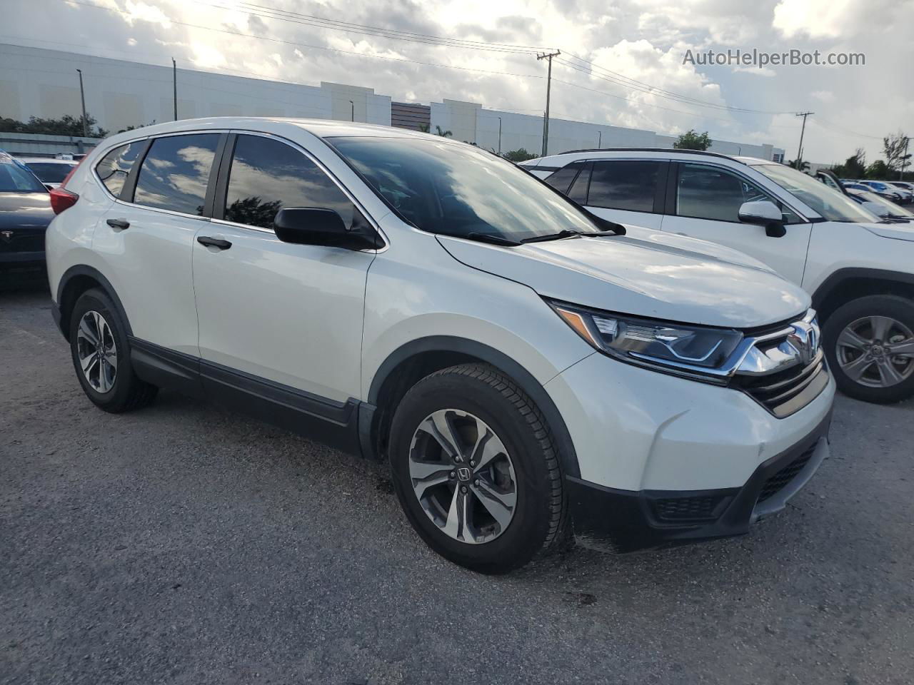 2017 Honda Cr-v Lx White vin: 5J6RW5H31HL004810