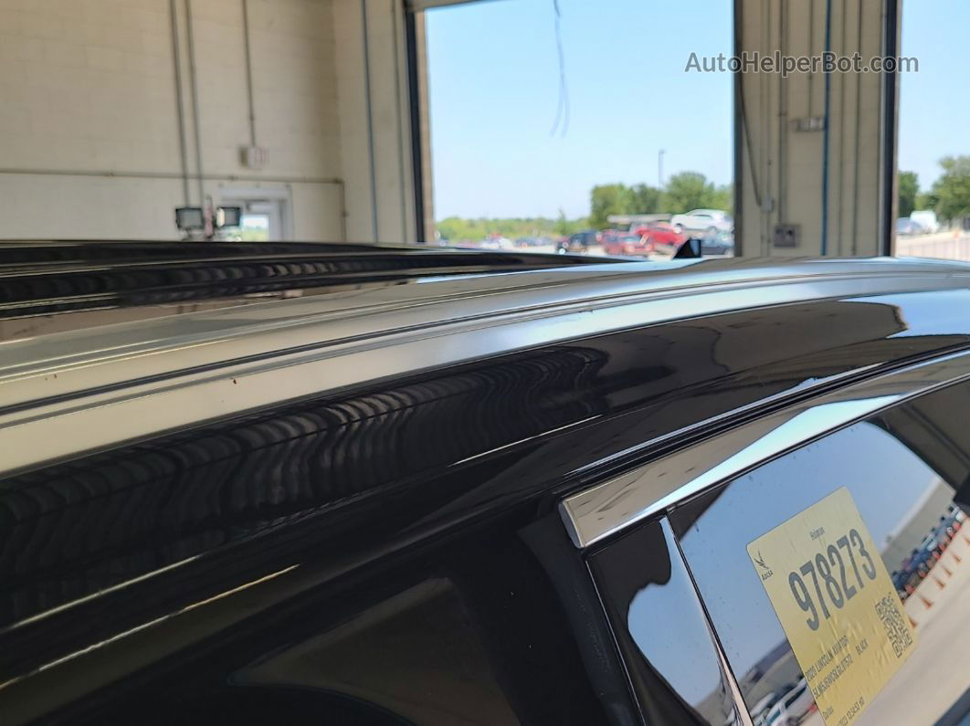 2020 Lincoln Aviator Standard Unknown vin: 5LM5J6WC6LGL07572