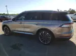 2020 Lincoln Aviator Reserve Beige vin: 5LM5J7WC1LGL27041