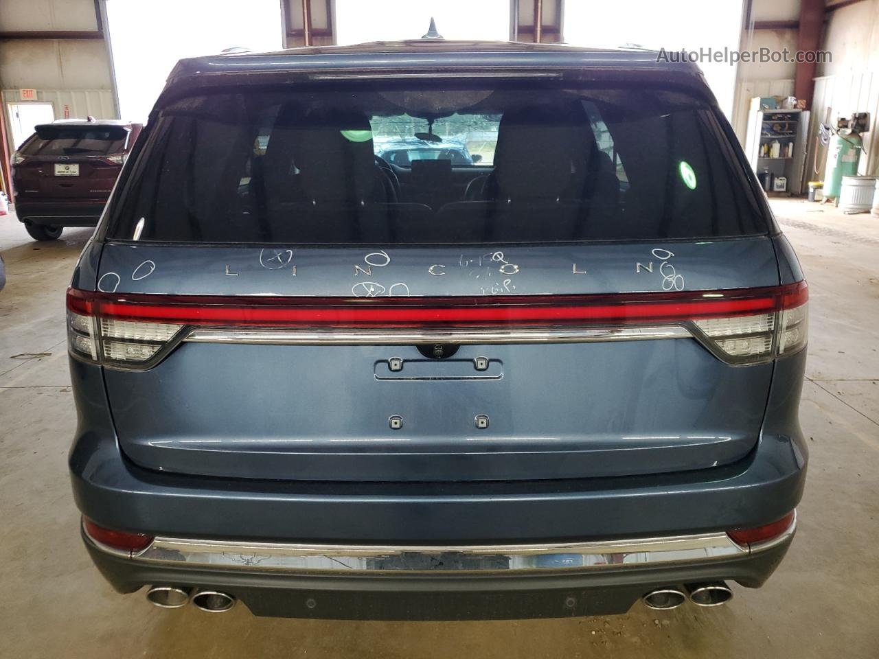 2020 Lincoln Aviator Reserve Blue vin: 5LM5J7WC5LGL24868