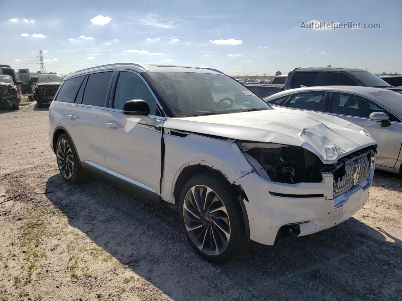 2020 Lincoln Aviator Reserve White vin: 5LM5J7WC8LGL37825