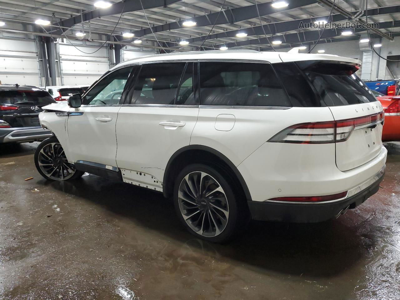 2020 Lincoln Aviator Reserve White vin: 5LM5J7XC3LGL37939