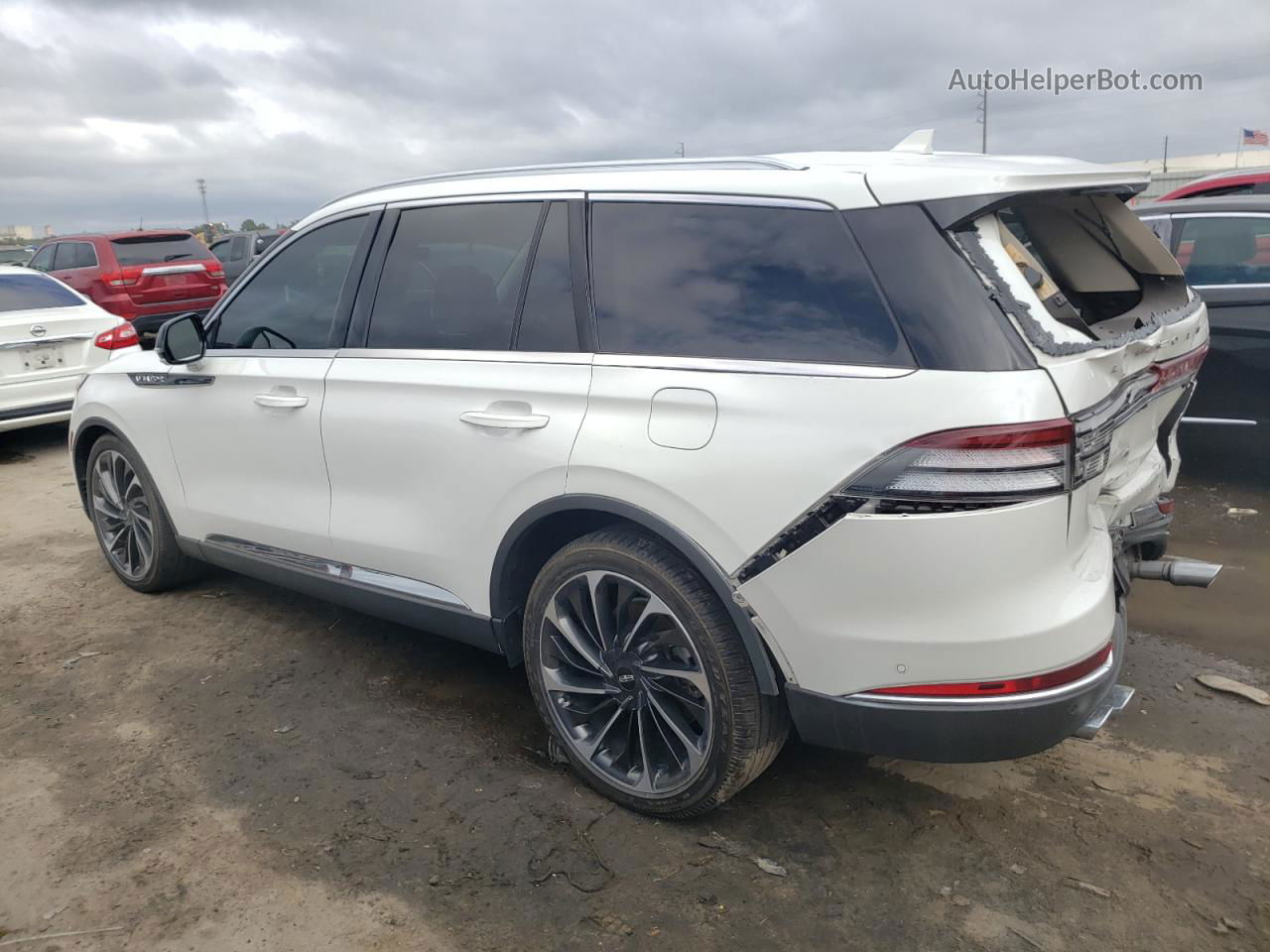 2020 Lincoln Aviator Reserve White vin: 5LM5J7XC4LGL01662