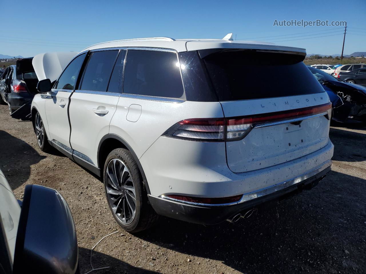 2020 Lincoln Aviator Reserve White vin: 5LM5J7XC7LGL06922