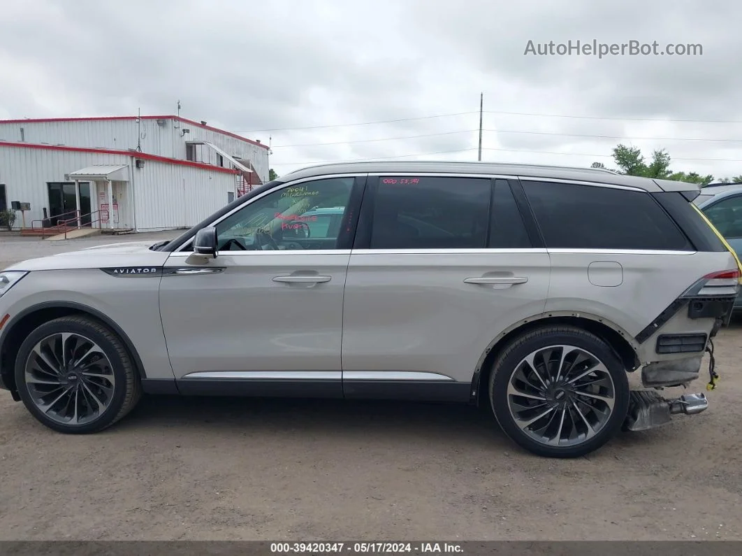 2020 Lincoln Aviator Reserve Beige vin: 5LM5J7XC9LGL03343