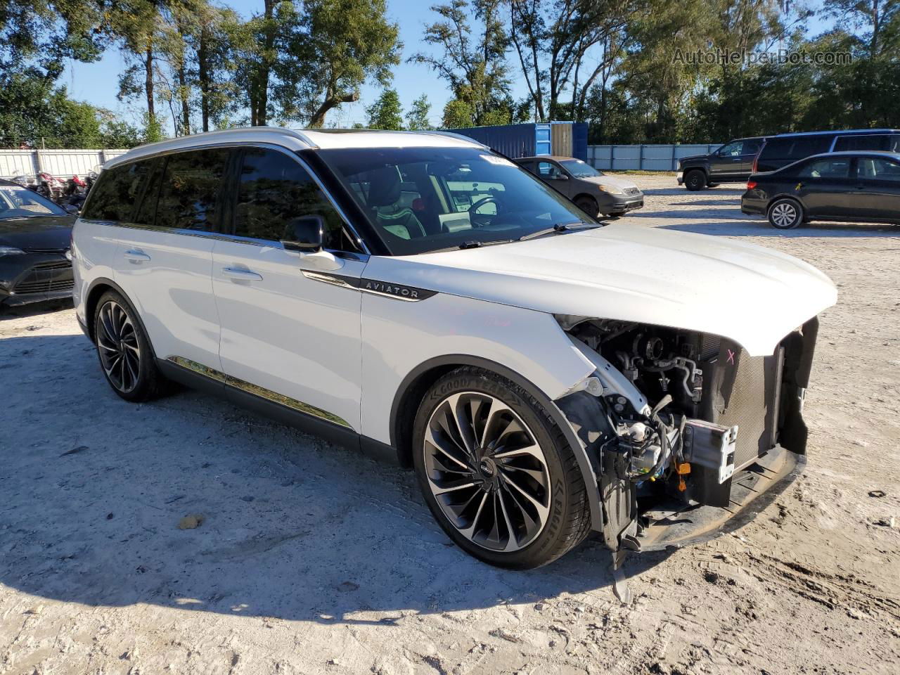 2020 Lincoln Aviator Reserve White vin: 5LM5J7XC9LGL05996