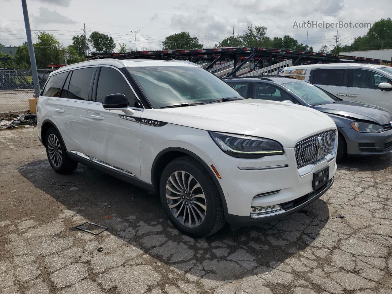 2020 Lincoln Aviator Reserve White vin: 5LM5J7XCXLGL29627