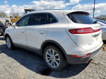 2015 Lincoln Mkc  White vin: 5LMCJ1A94FUJ23579