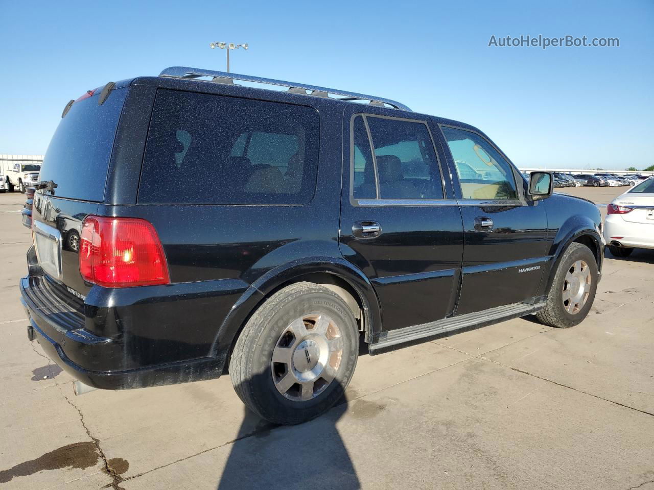 2006 Lincoln Navigator  Black vin: 5LMFU28566LJ12182