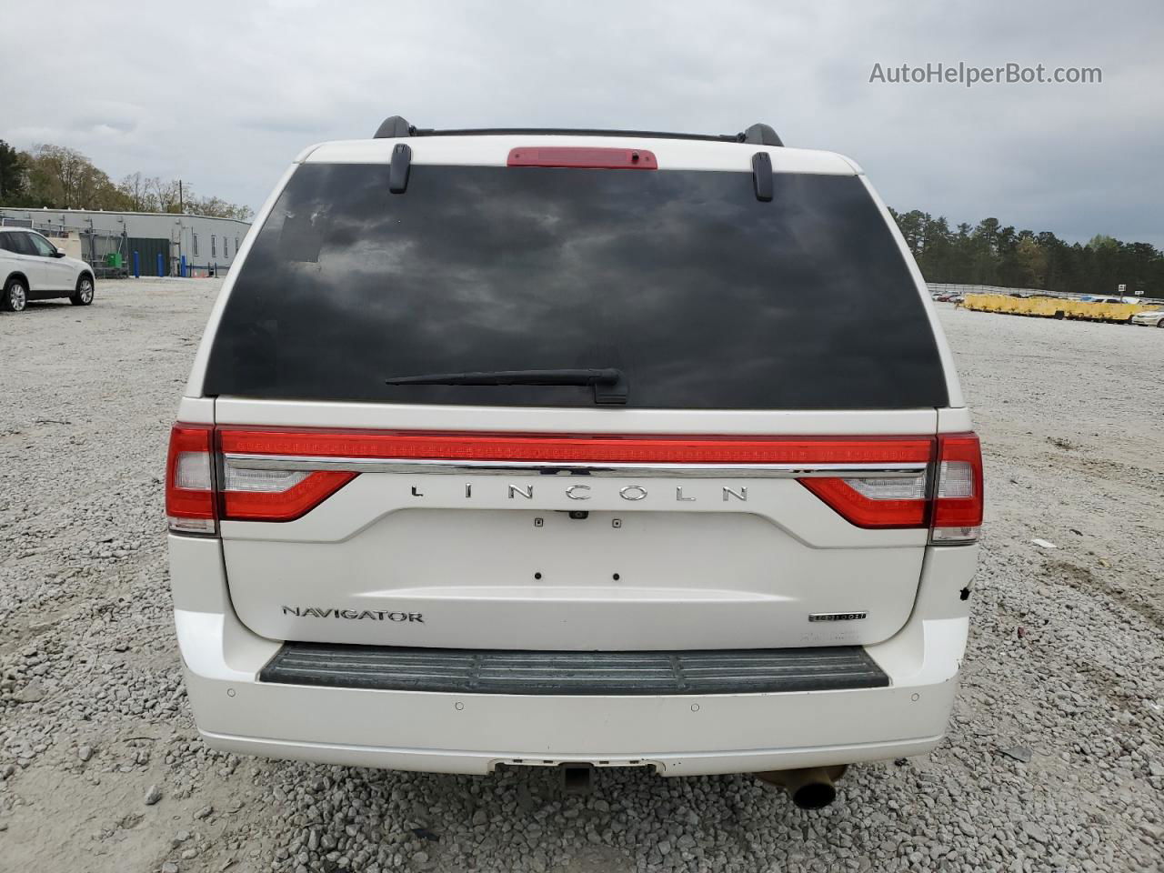 2016 Lincoln Navigator Select White vin: 5LMJJ2HT4GEL05535