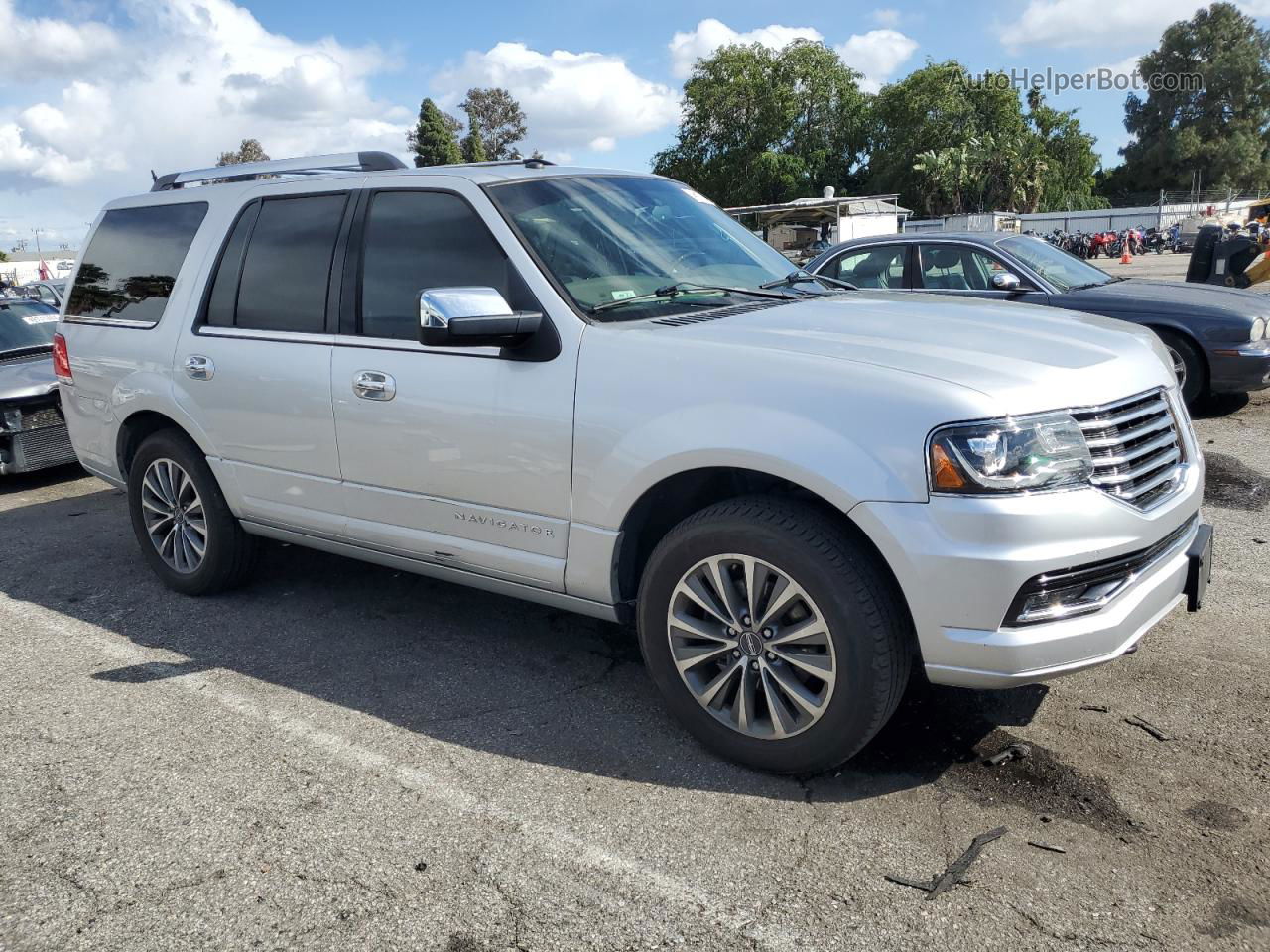 2016 Lincoln Navigator Select Серебряный vin: 5LMJJ2HT8GEL11564