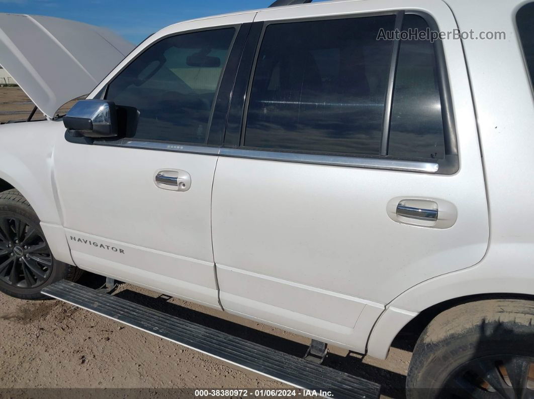 2016 Lincoln Navigator Select White vin: 5LMJJ2HT9GEL09922