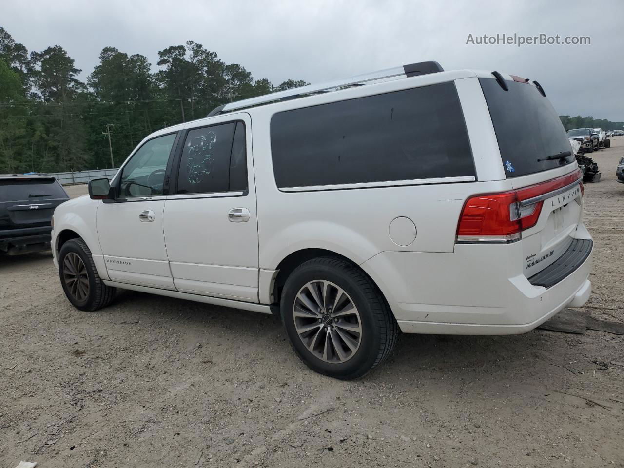 2016 Lincoln Navigator L Select White vin: 5LMJJ3HT1GEL11329