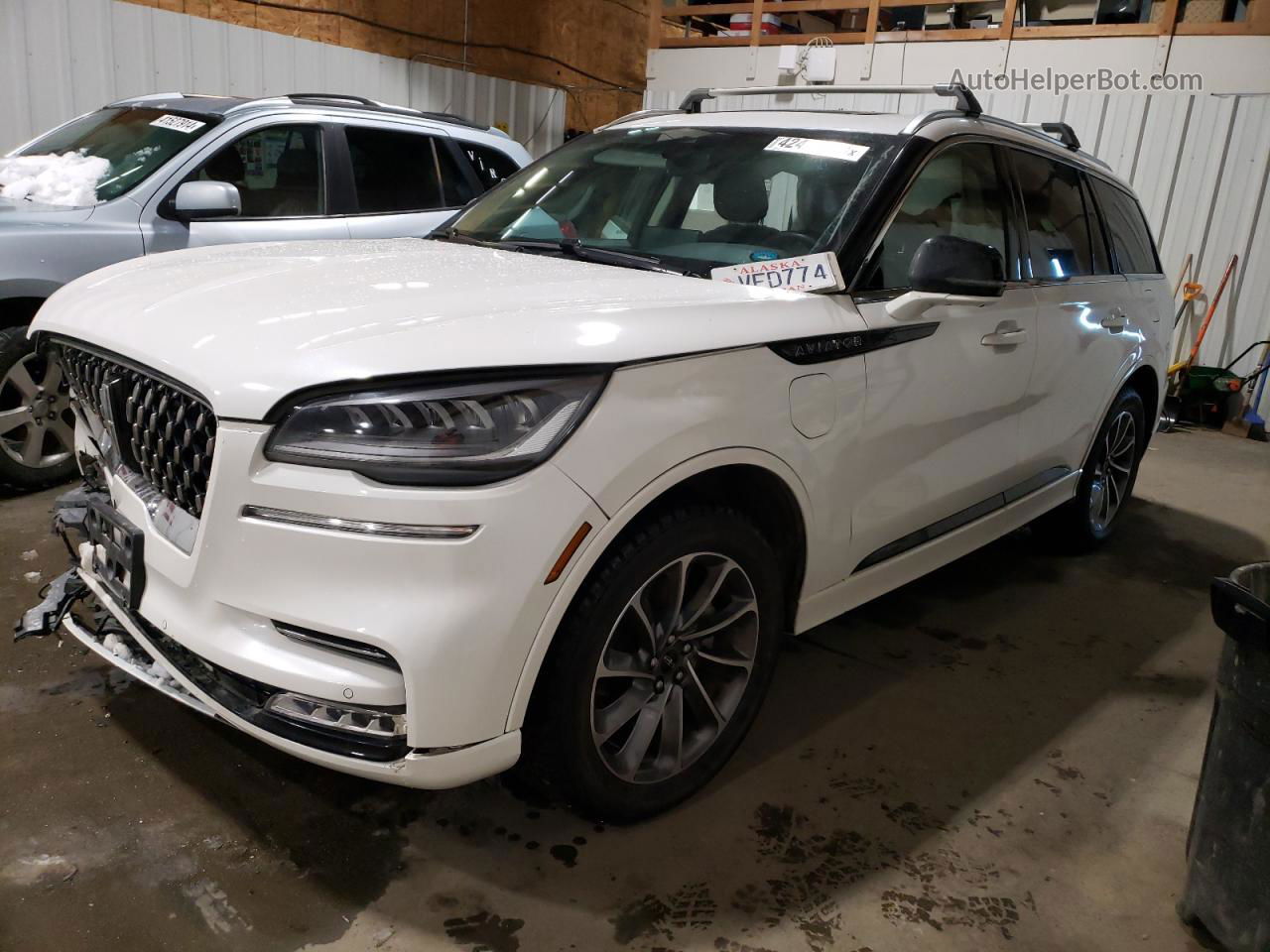 2020 Lincoln Aviator Grand Touring White vin: 5LMYJ8XY2LGL19883