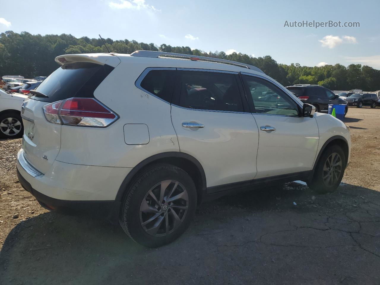 2016 Nissan Rogue S White vin: 5N1AT2MT1GC827182