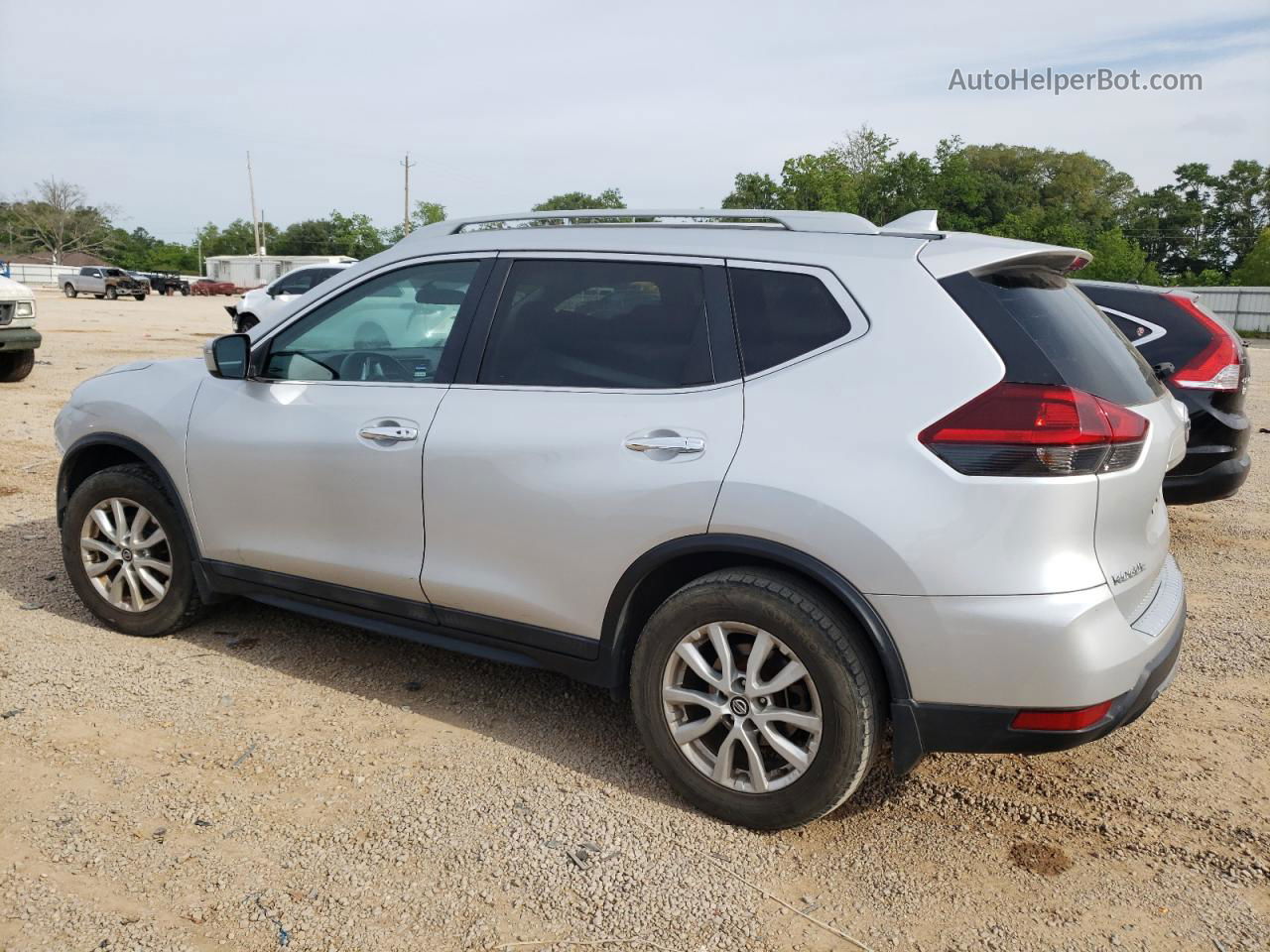 2018 Nissan Rogue S Silver vin: 5N1AT2MT2JC713540