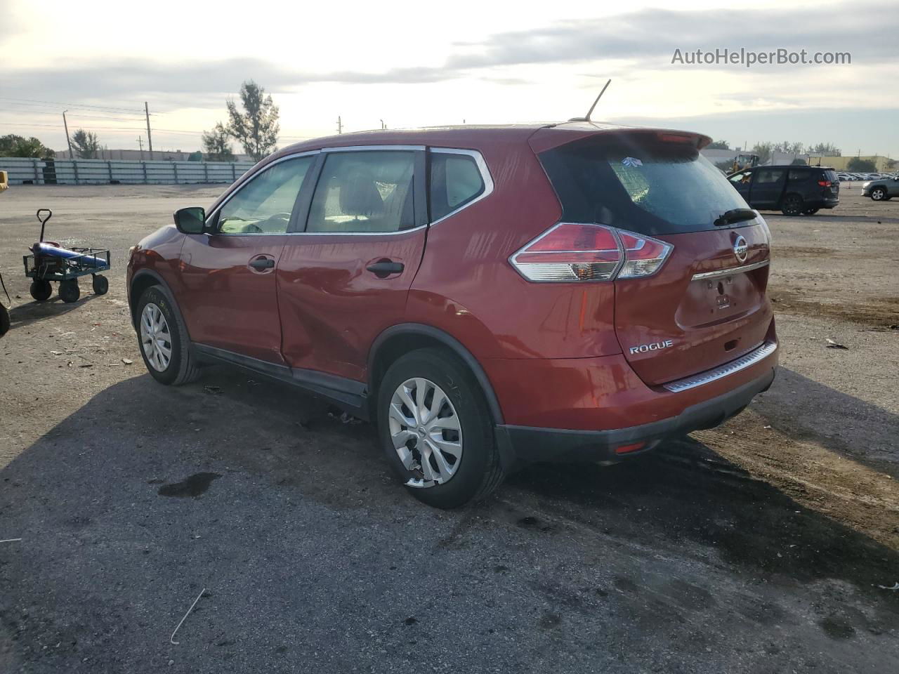 2016 Nissan Rogue S Maroon vin: 5N1AT2MT4GC896478