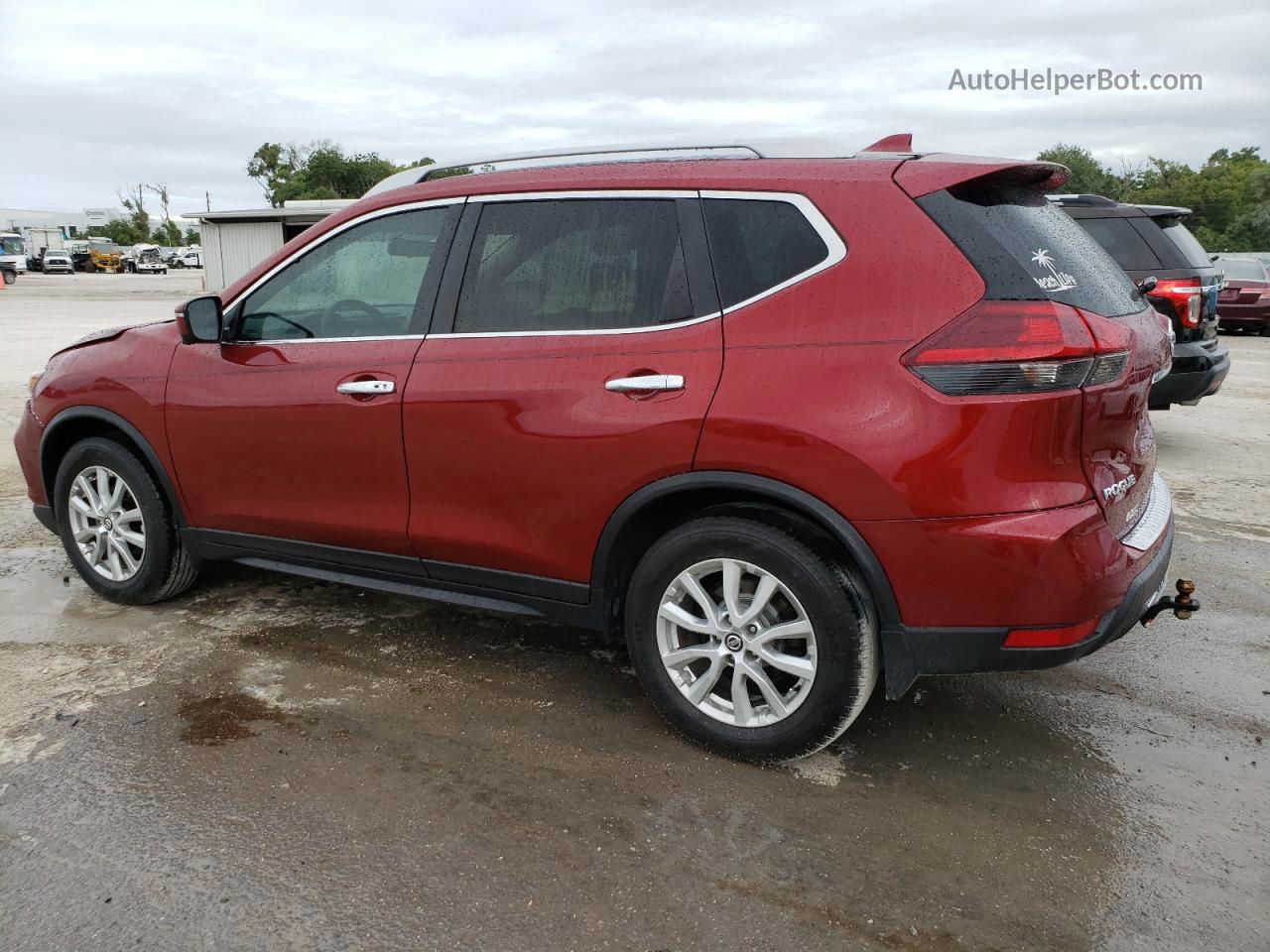 2018 Nissan Rogue S Red vin: 5N1AT2MT4JC819777