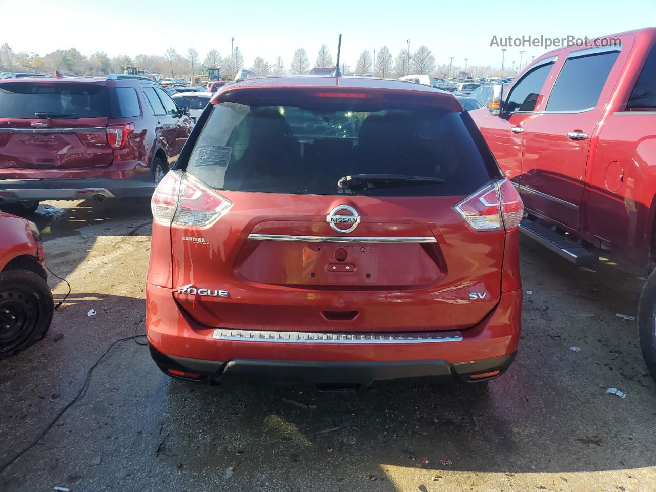 2016 Nissan Rogue S Red vin: 5N1AT2MT5GC801068