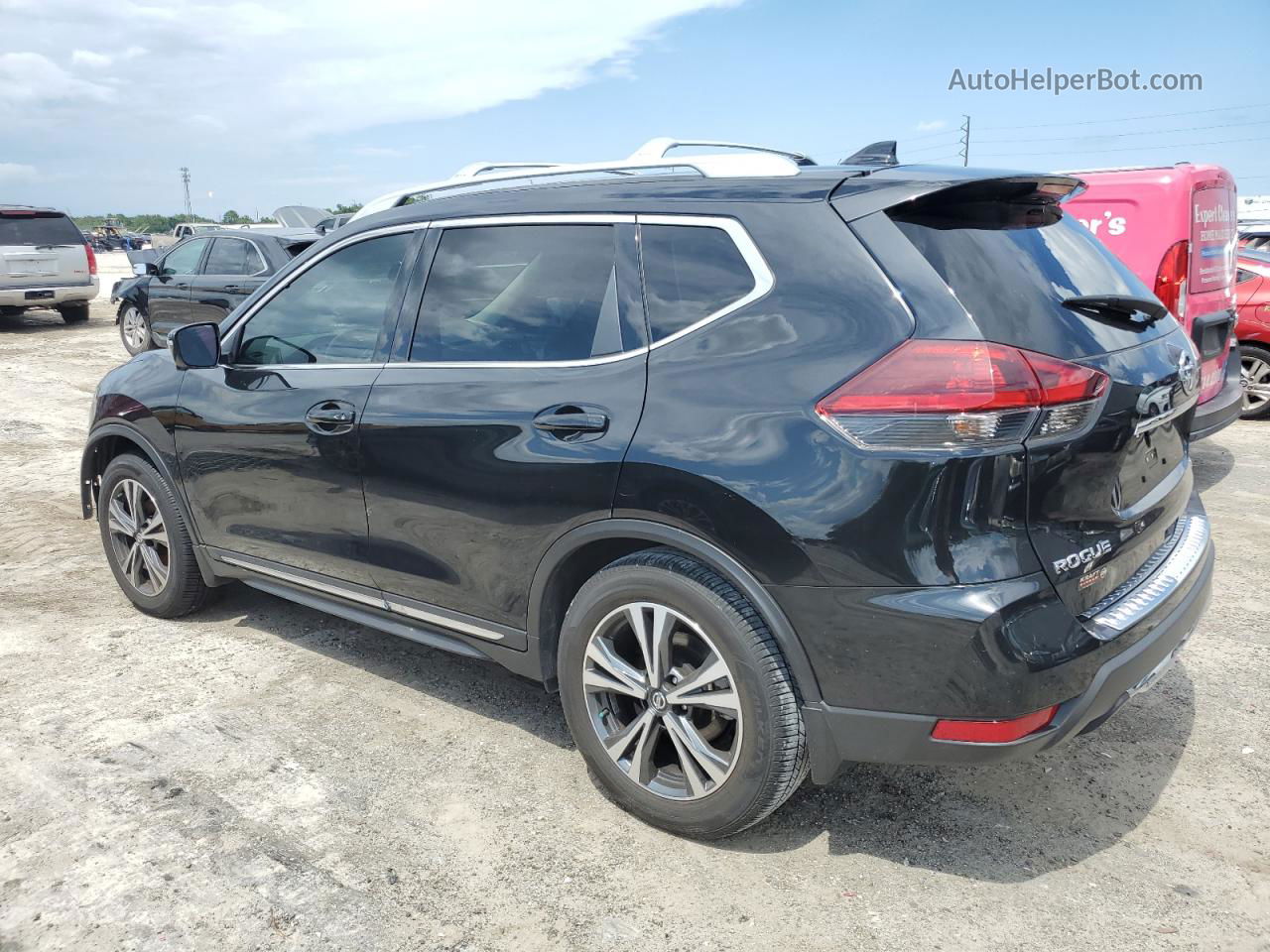 2018 Nissan Rogue S Черный vin: 5N1AT2MT5JC804088