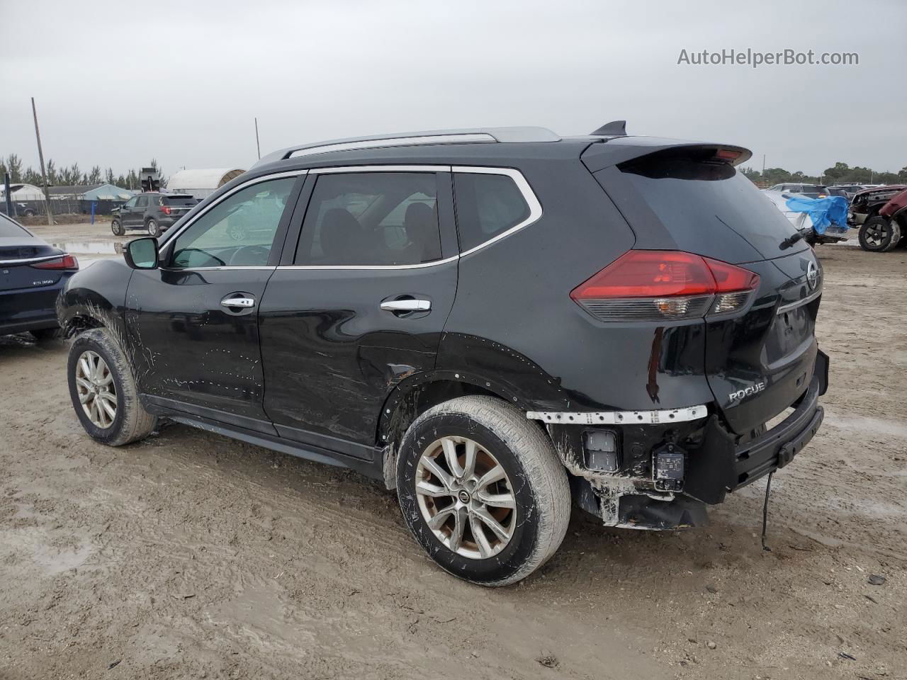 2018 Nissan Rogue S Черный vin: 5N1AT2MT6JC774664