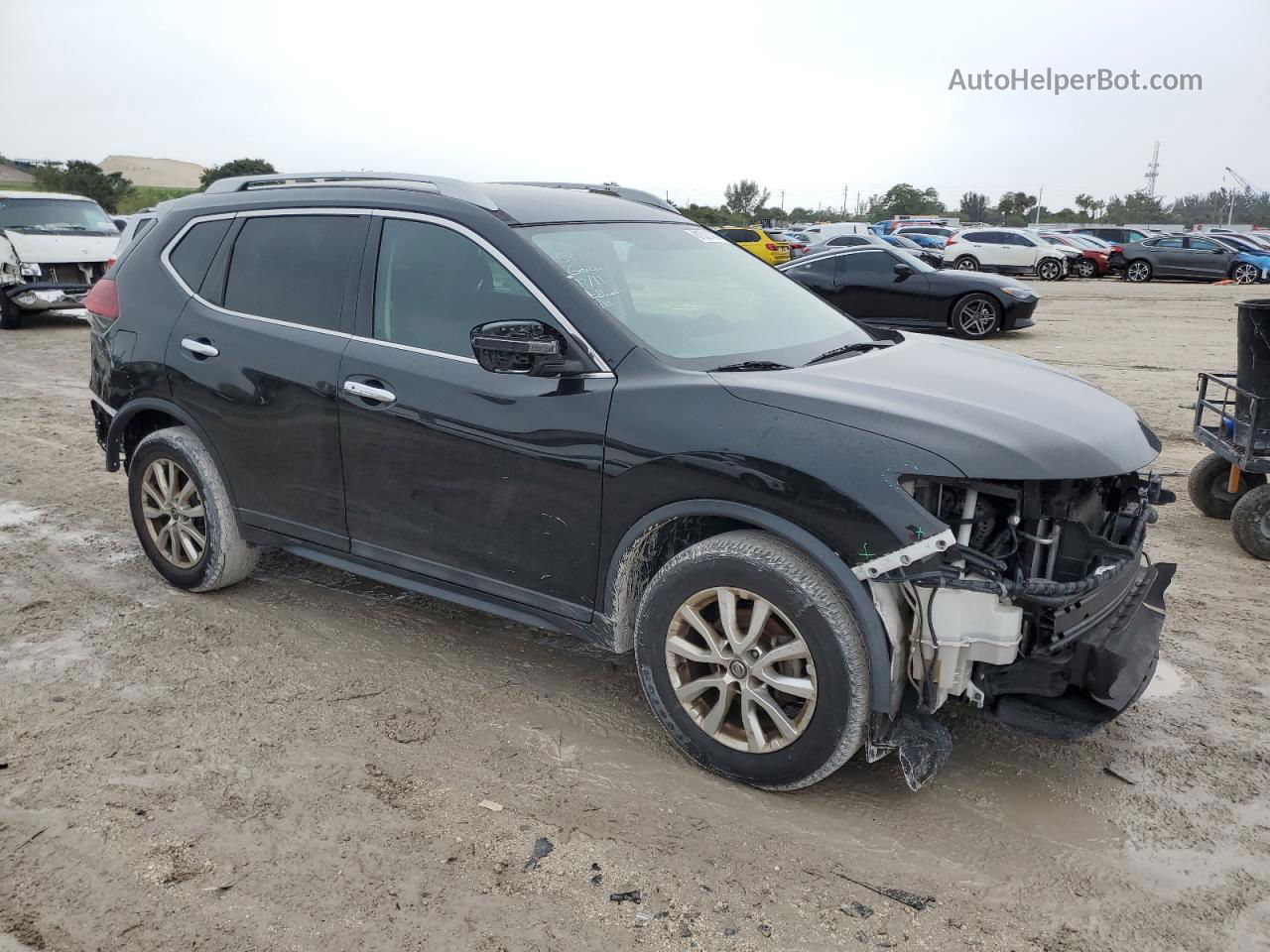 2018 Nissan Rogue S Черный vin: 5N1AT2MT6JC774664