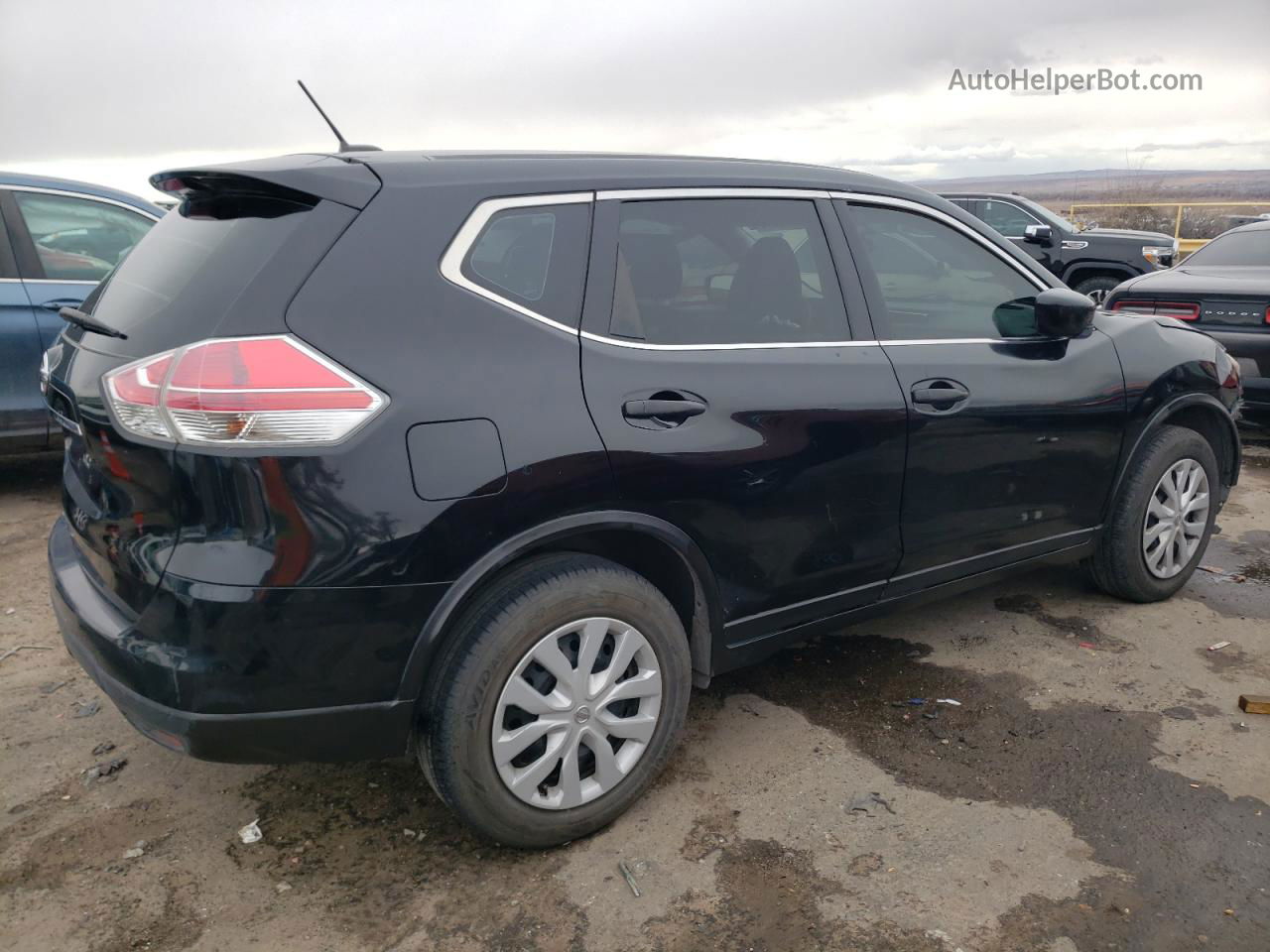 2016 Nissan Rogue S Black vin: 5N1AT2MT7GC796066