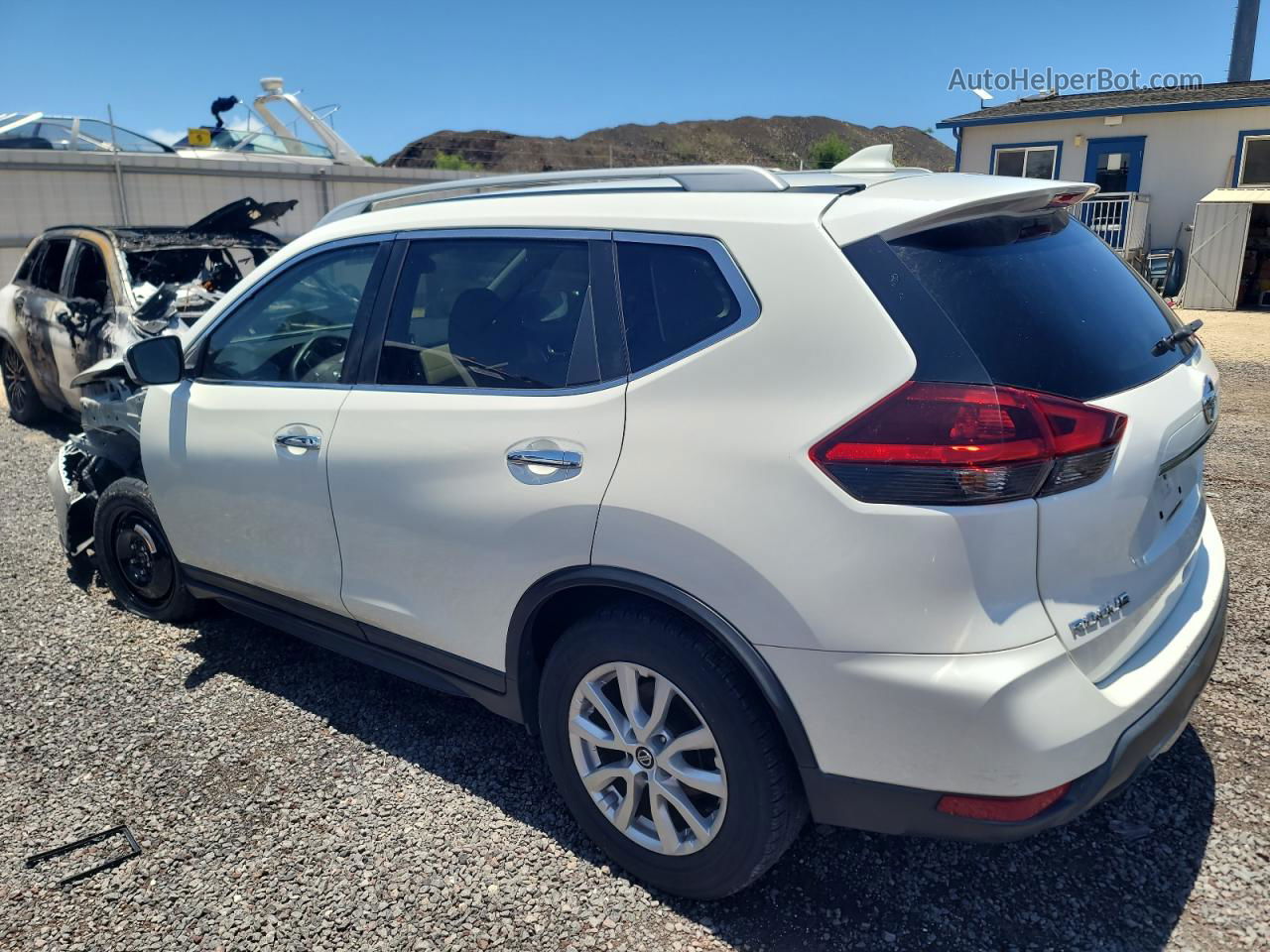 2018 Nissan Rogue S White vin: 5N1AT2MT8JC804778