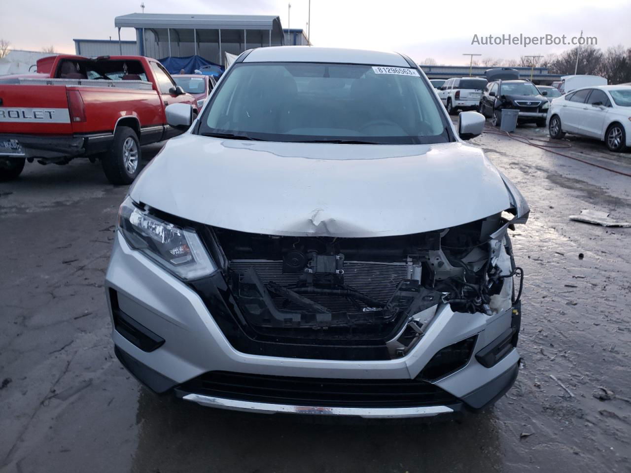 2018 Nissan Rogue S Серебряный vin: 5N1AT2MT9JC755784