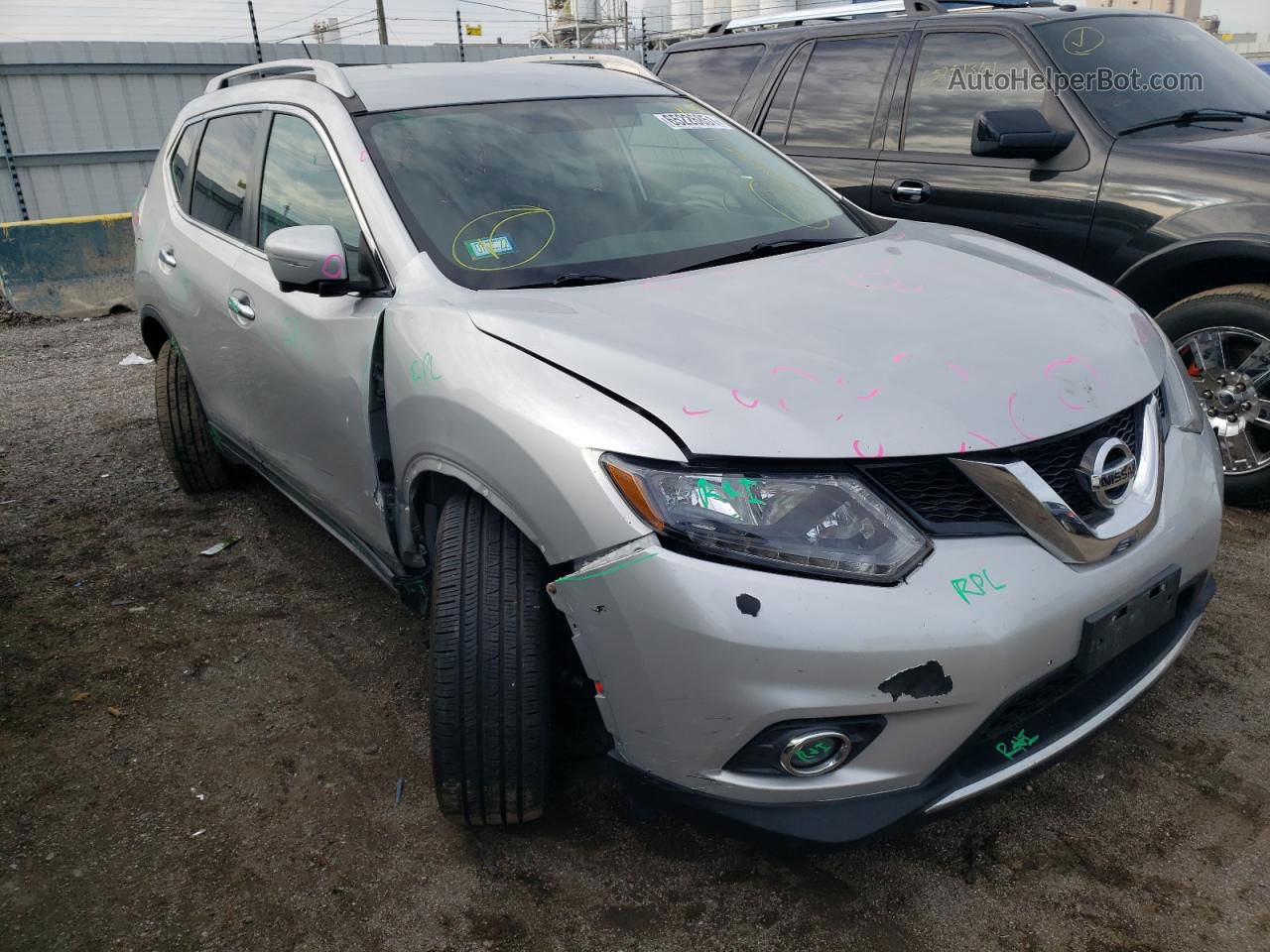 2015 Nissan Rogue S Серебряный vin: 5N1AT2MV0FC830087