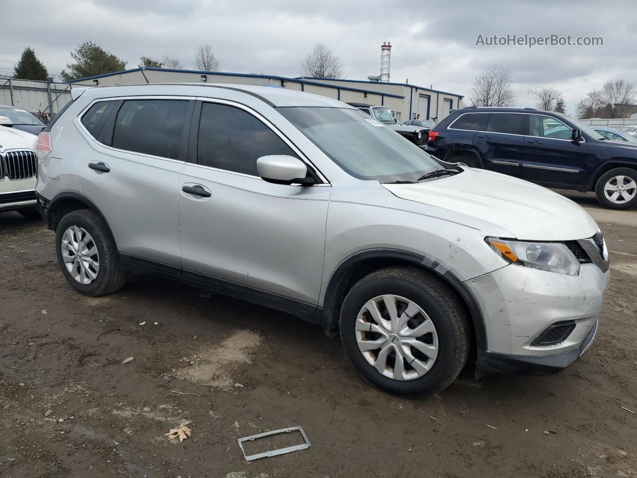 2016 Nissan Rogue S White vin: 5N1AT2MV3GC917810