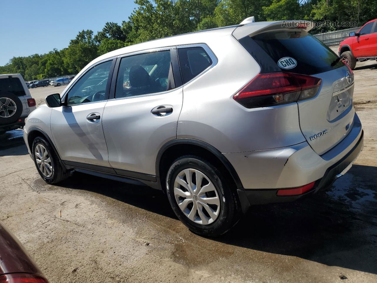 2018 Nissan Rogue S Silver vin: 5N1AT2MV5JC735369