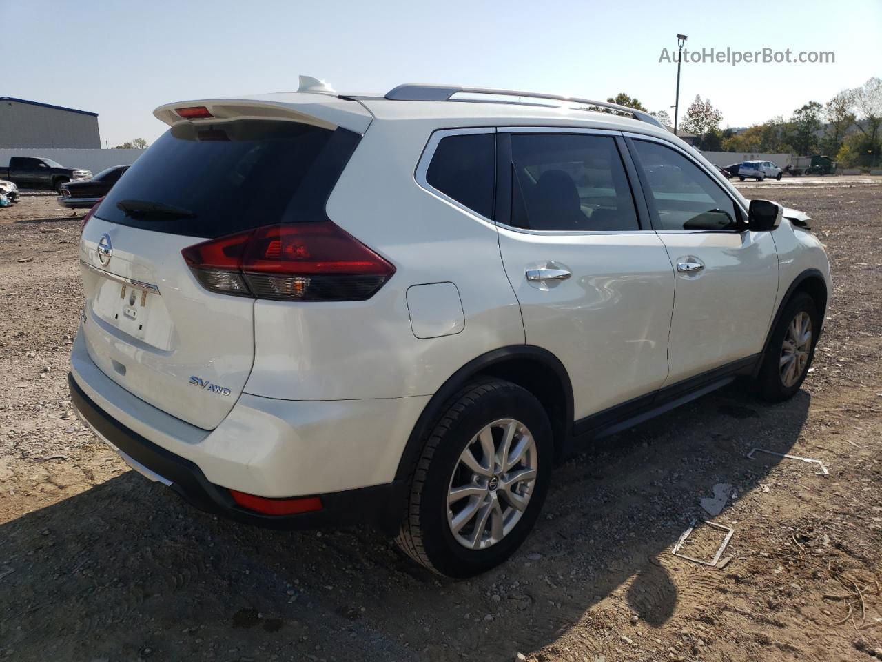 2018 Nissan Rogue S White vin: 5N1AT2MV5JC770624