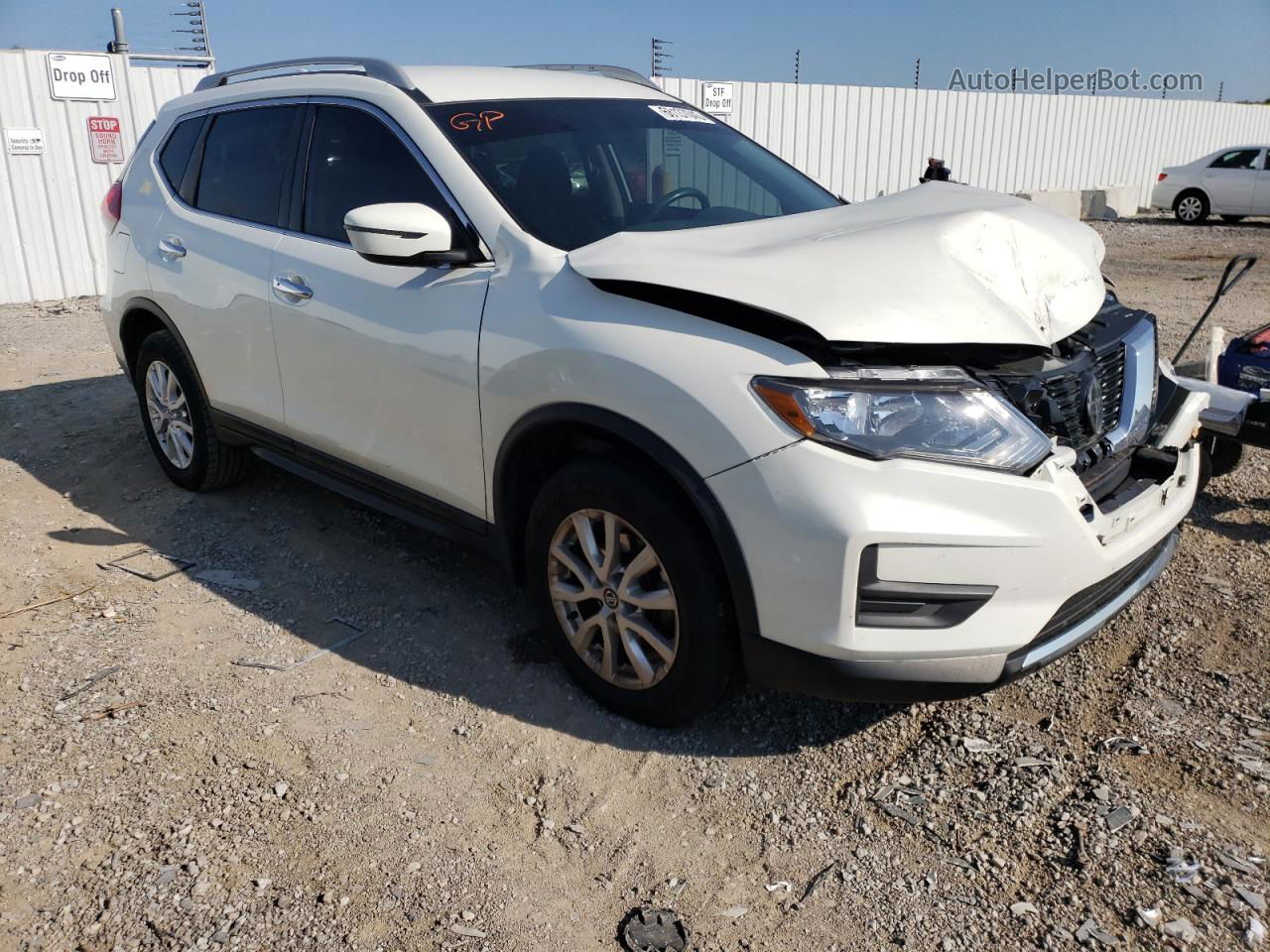 2018 Nissan Rogue S White vin: 5N1AT2MV5JC770624