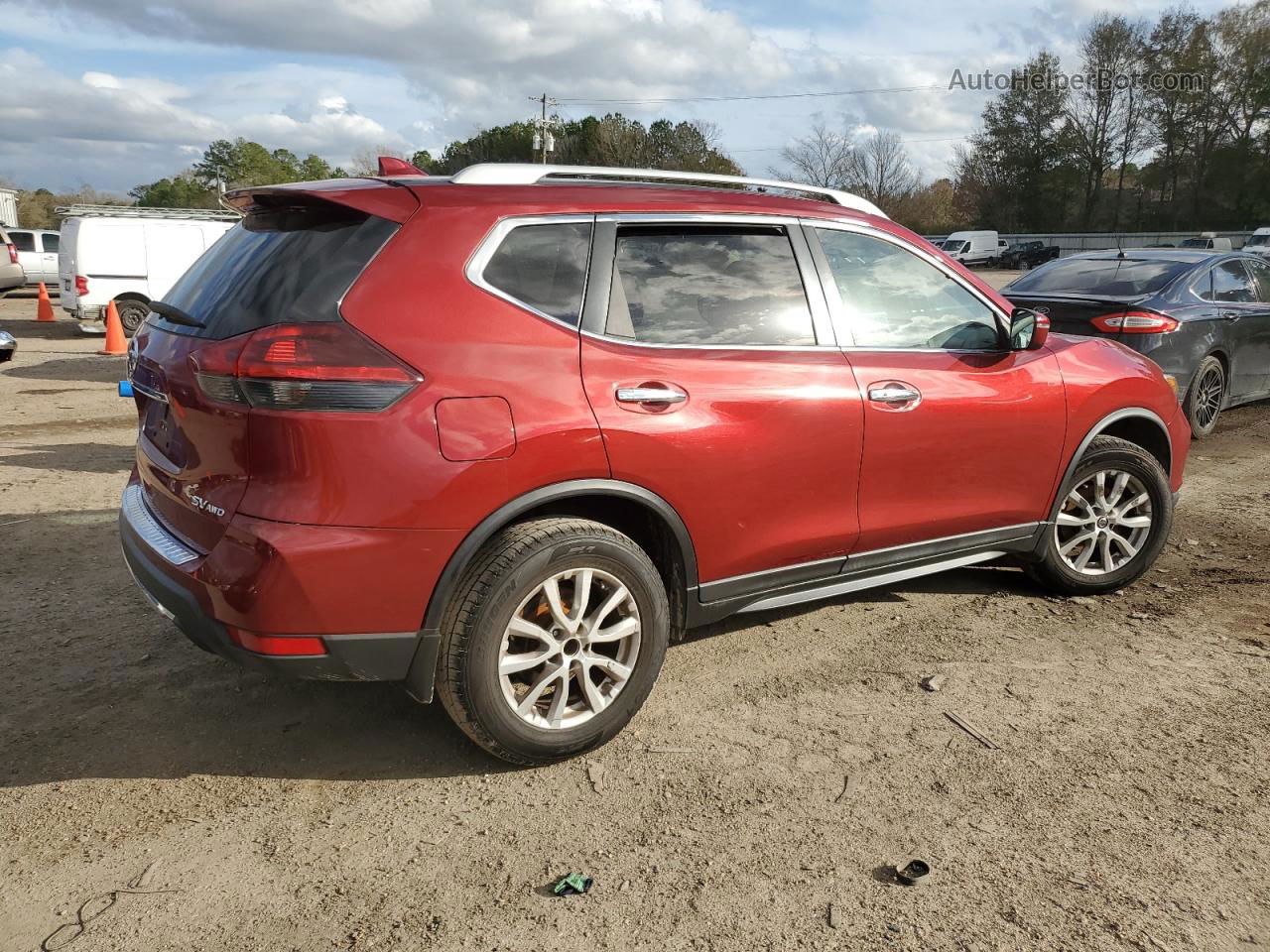 2018 Nissan Rogue S Red vin: 5N1AT2MV6JC811438